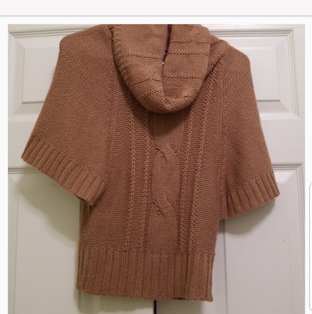 Camel-colored Batwing Cable Knit Sweater